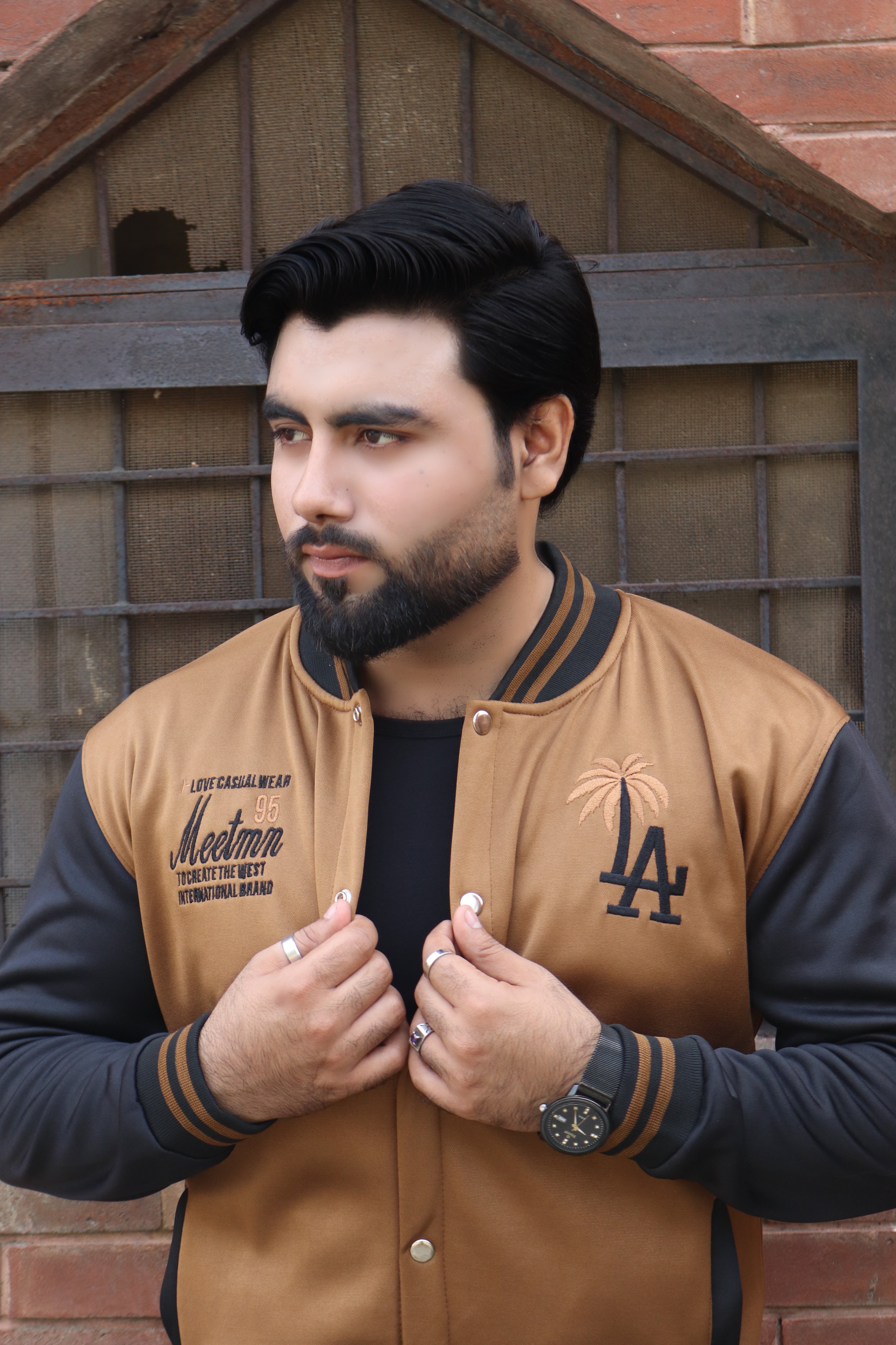 bomber jacket brown&black